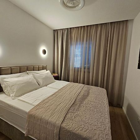 Charming Seaside Apartments Noa & Jakov, Zaboric Sibenik Exterior foto